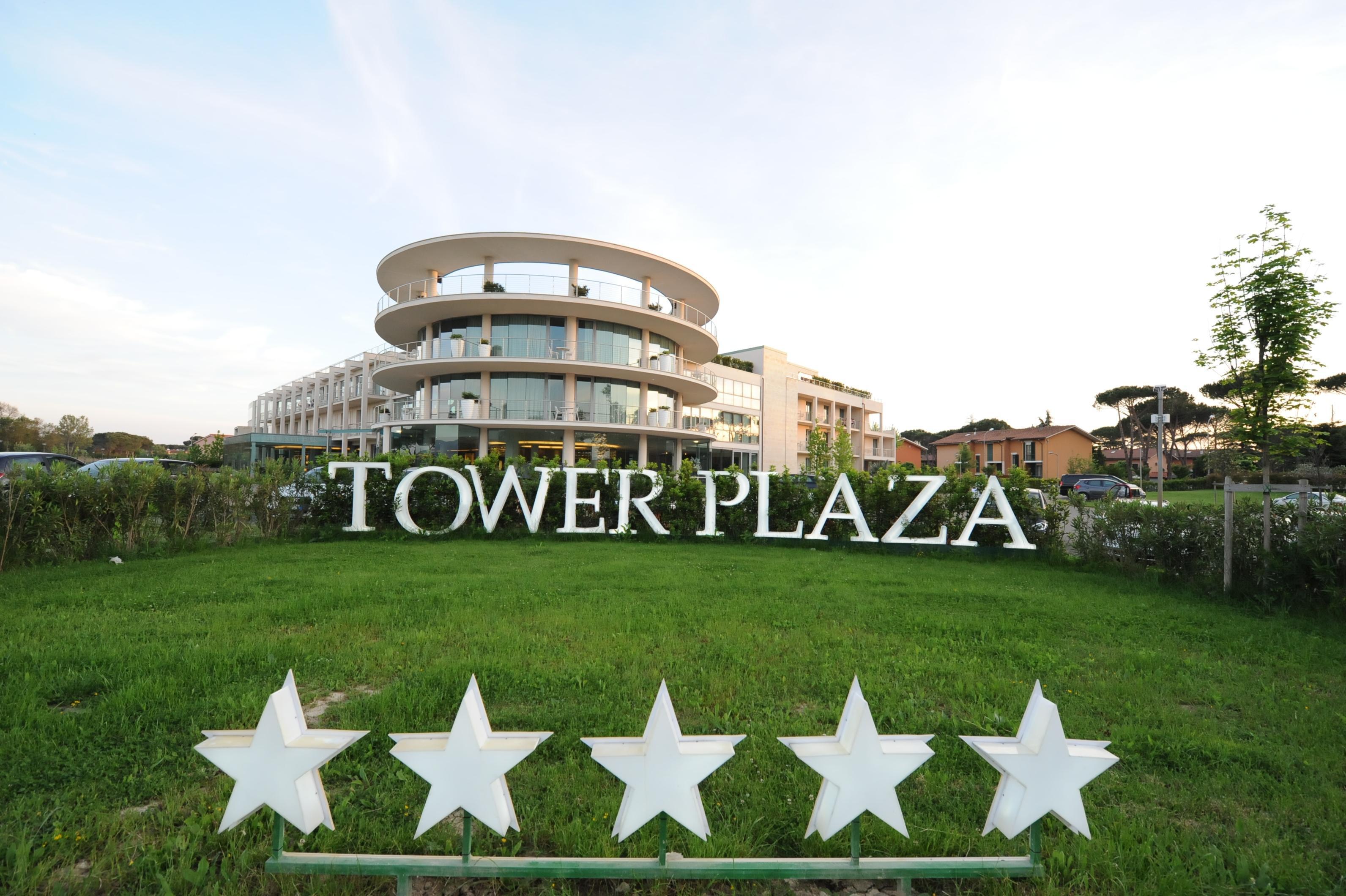 Pisa Tower Plaza Hotel Luaran gambar Tower Plaza